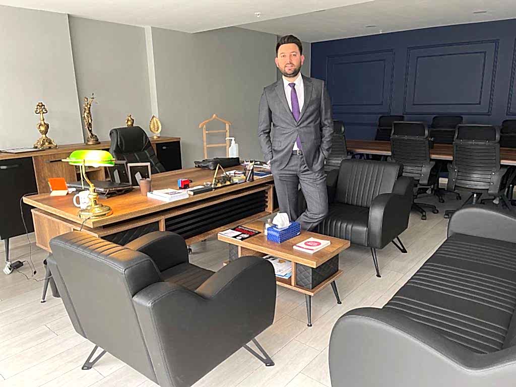 İşçi Avukatı Av. Aytaç Kındır Kimdir